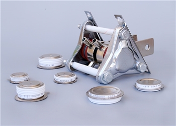 平板式半導(dǎo)體器件